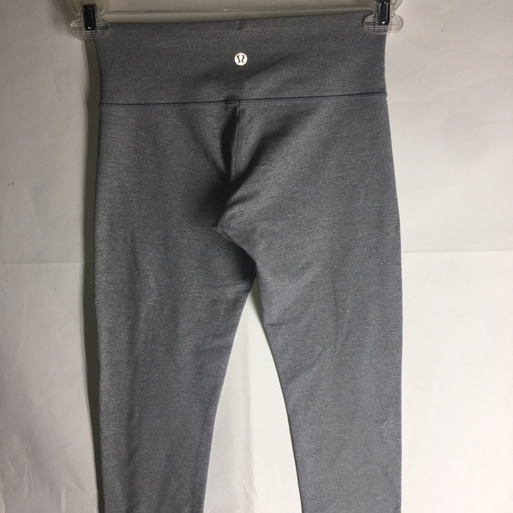 Lululemon crop leggings - Picture 3 of 5